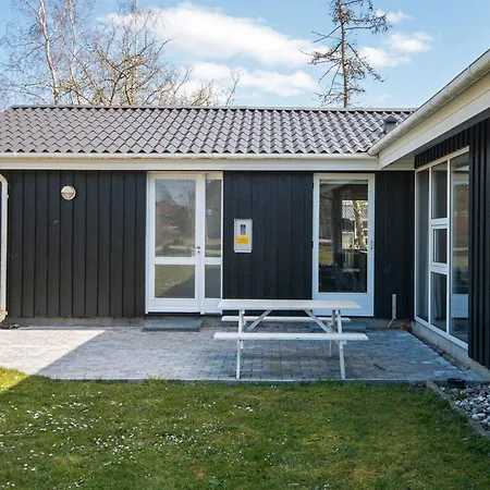 8 Person In Ebeltoft-by Traum 別荘