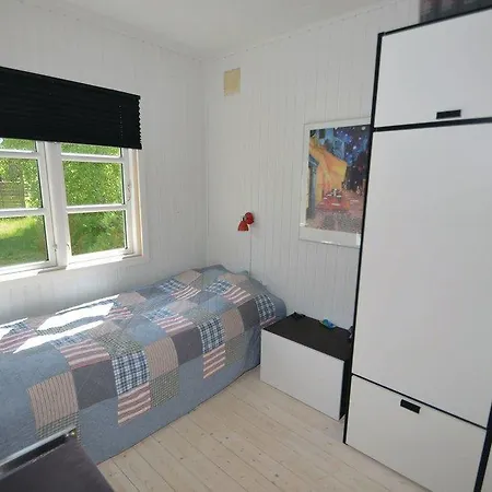 8 Person In Ebeltoft-by Traum *